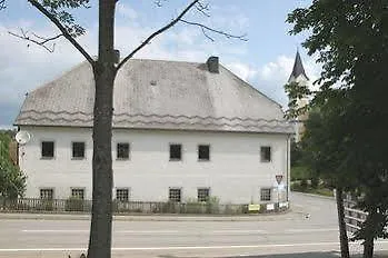 Alter Pfarrhof *