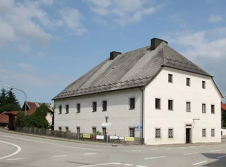 Alter Pfarrhof * Breitenberg (Lower Bavaria)